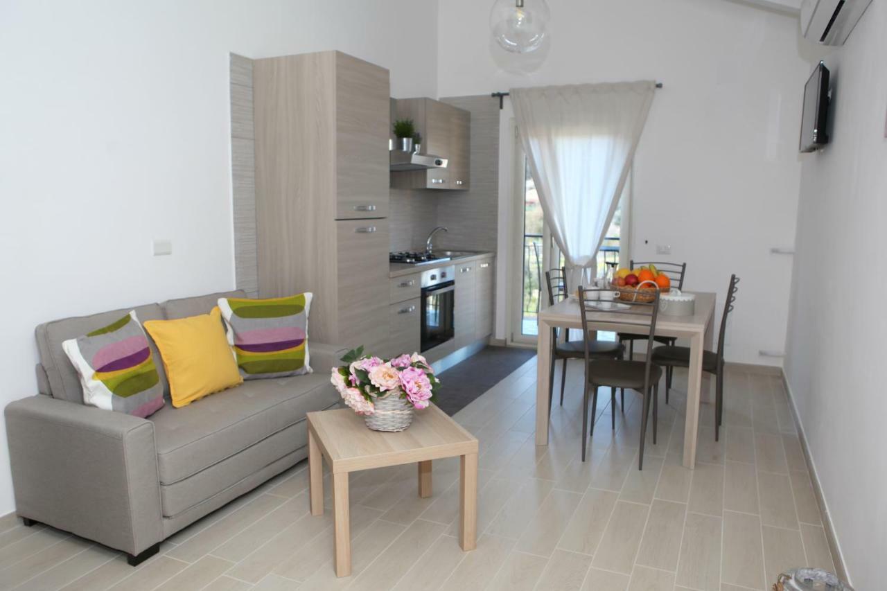 Rosy House - Hospitality Daire Pimonte Dış mekan fotoğraf